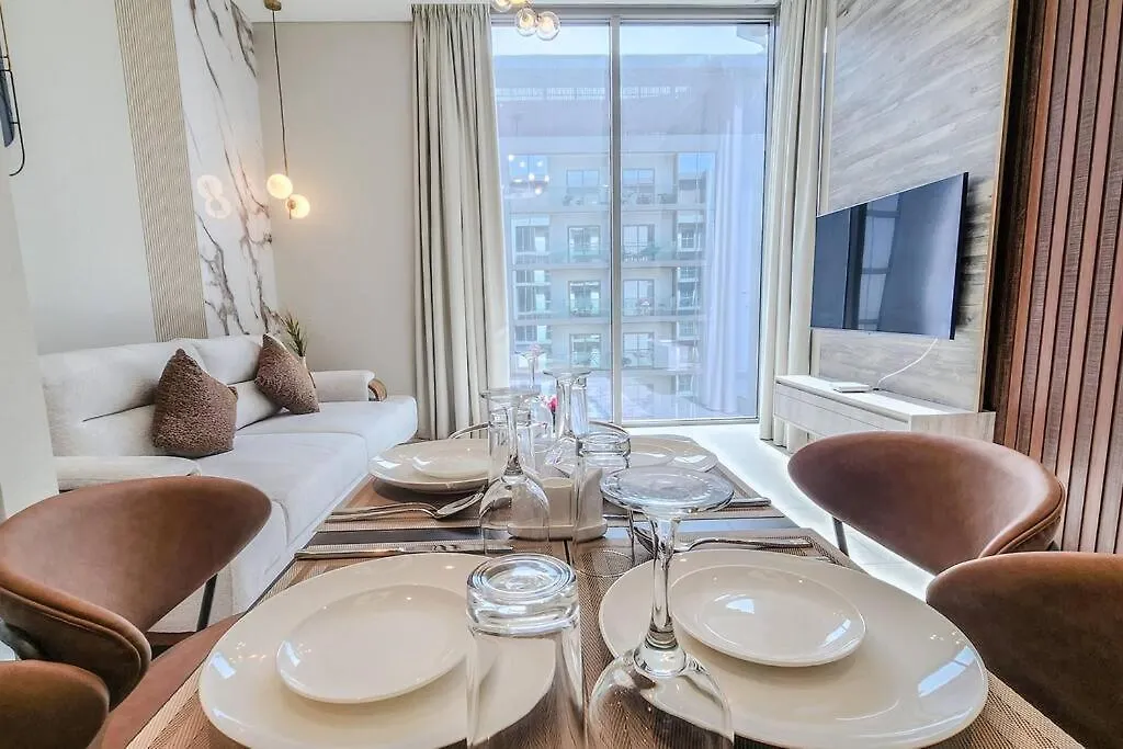 Stay By Latinem Luxury 1Br Holiday Home Cvr B3101 Near Burj Khalifa Dubai Apartment